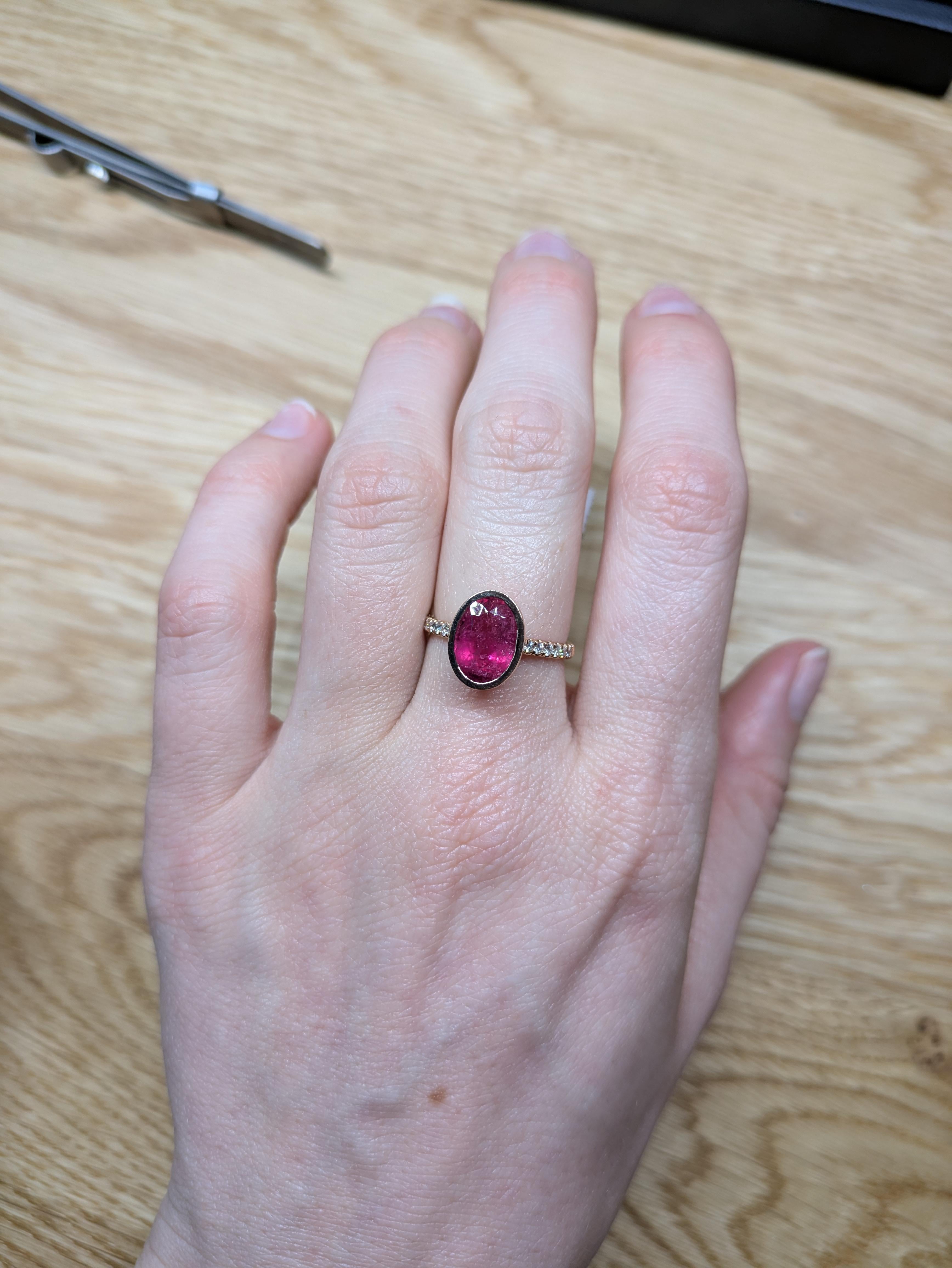 Women's 3ct Rubellite Tourmaline Ring w Natural Diamond Accents in 14K Gold  OV 10x7mm For Sale