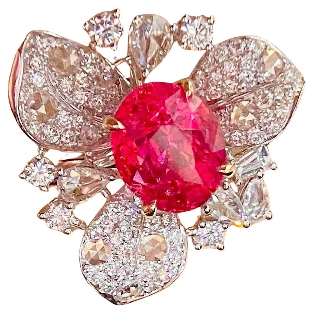 3ct Spinel
1ct White Diamond 18k White Gold Cocktail Ring