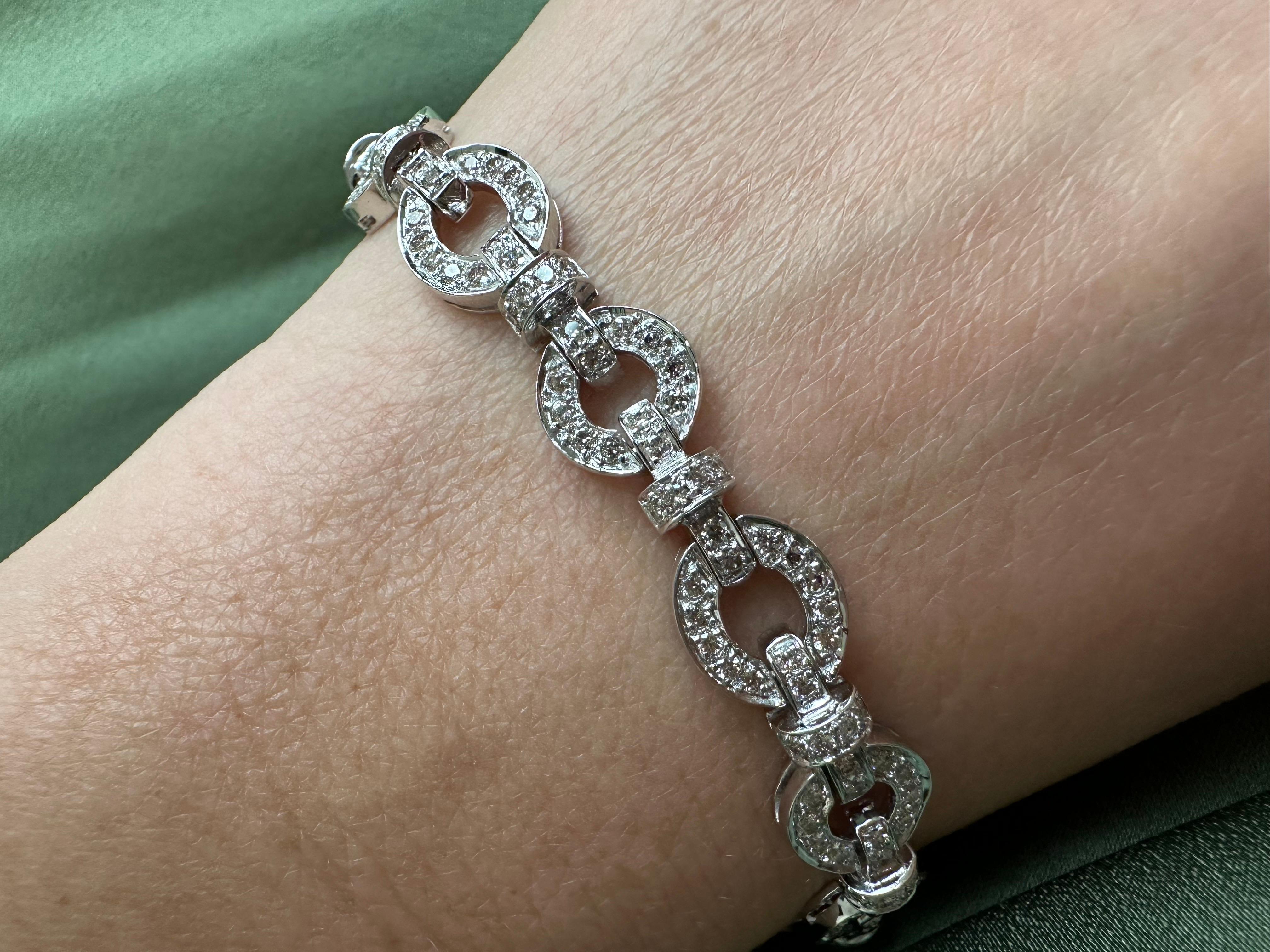 3ct Stunning tennis diamond bracelet 18KT Victorian style For Sale 2