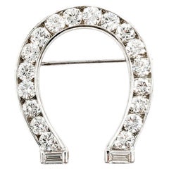 3.ctw Diamond Horseshoe Pendant In White Gold