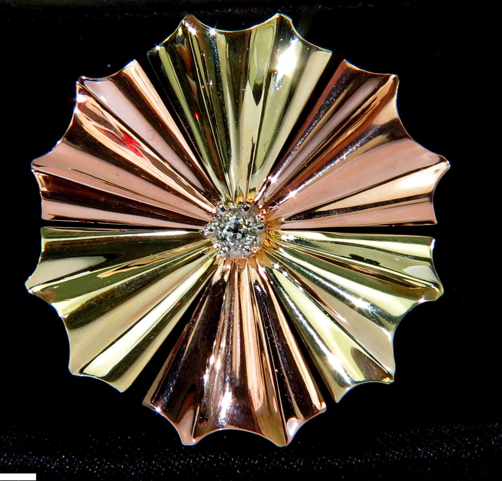 3D 14 Karat .30 Carat Diamond 1970s Sunburst Brooch Pin 1