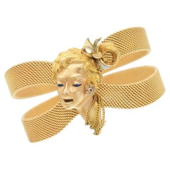 Visage de femme en 3D avec les cheveux attachés en queue de cheval – Le bracelet-broche 8k