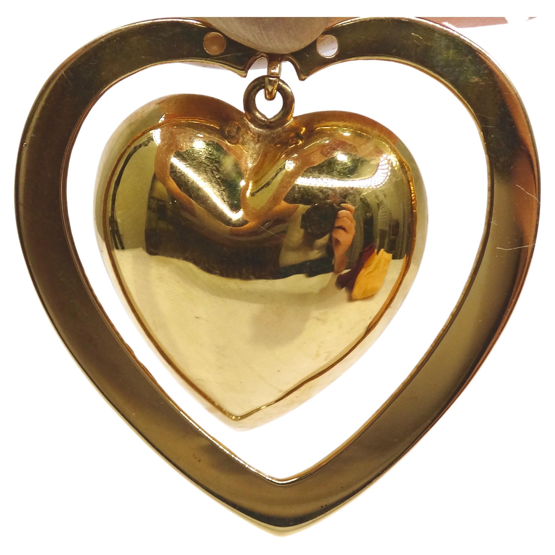 Pendentif en forme de grand cœur en or 14 carats en relief 