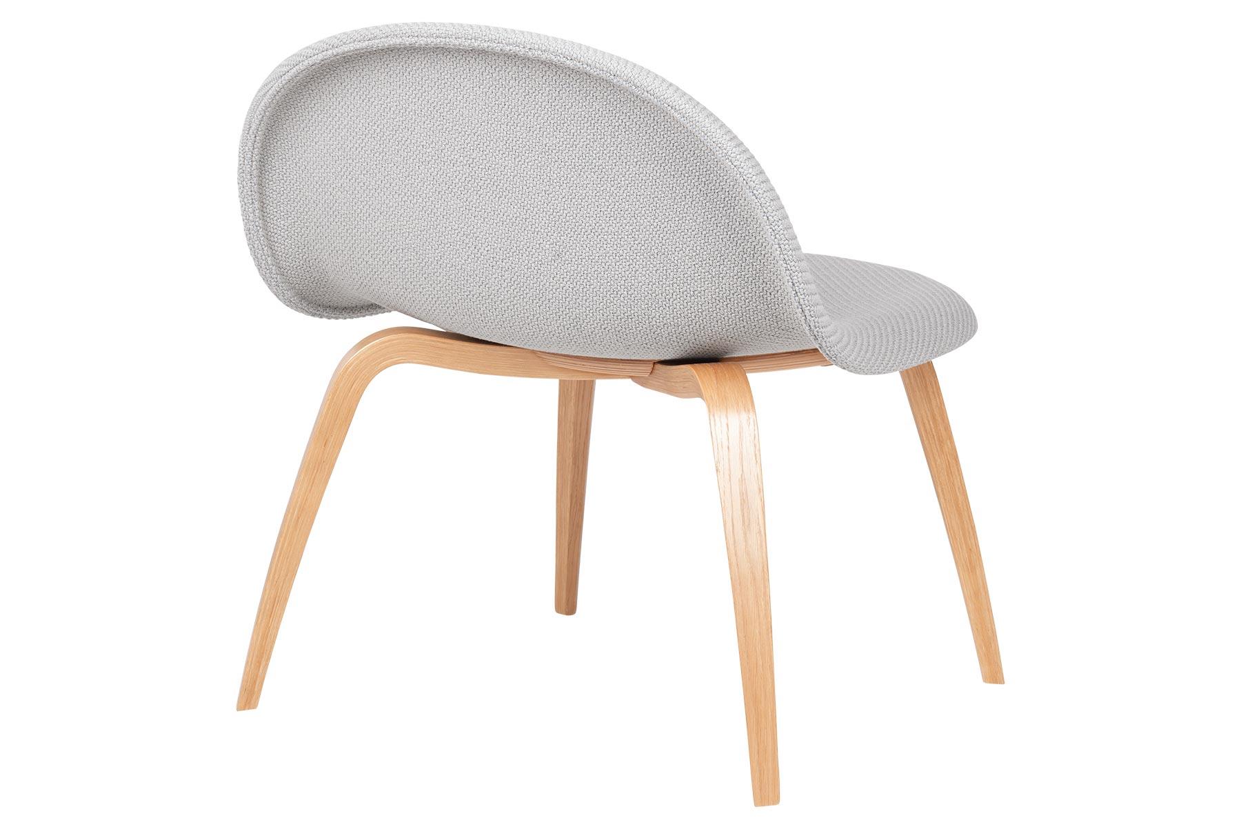 Designed by the creative partnership of Komplot Design, the GUBI lounge chair is the first furniture design to be based on the innovative technique of moulding three-dimensional veneer. The 3D design gives the lounge chair a comfortable seat and
