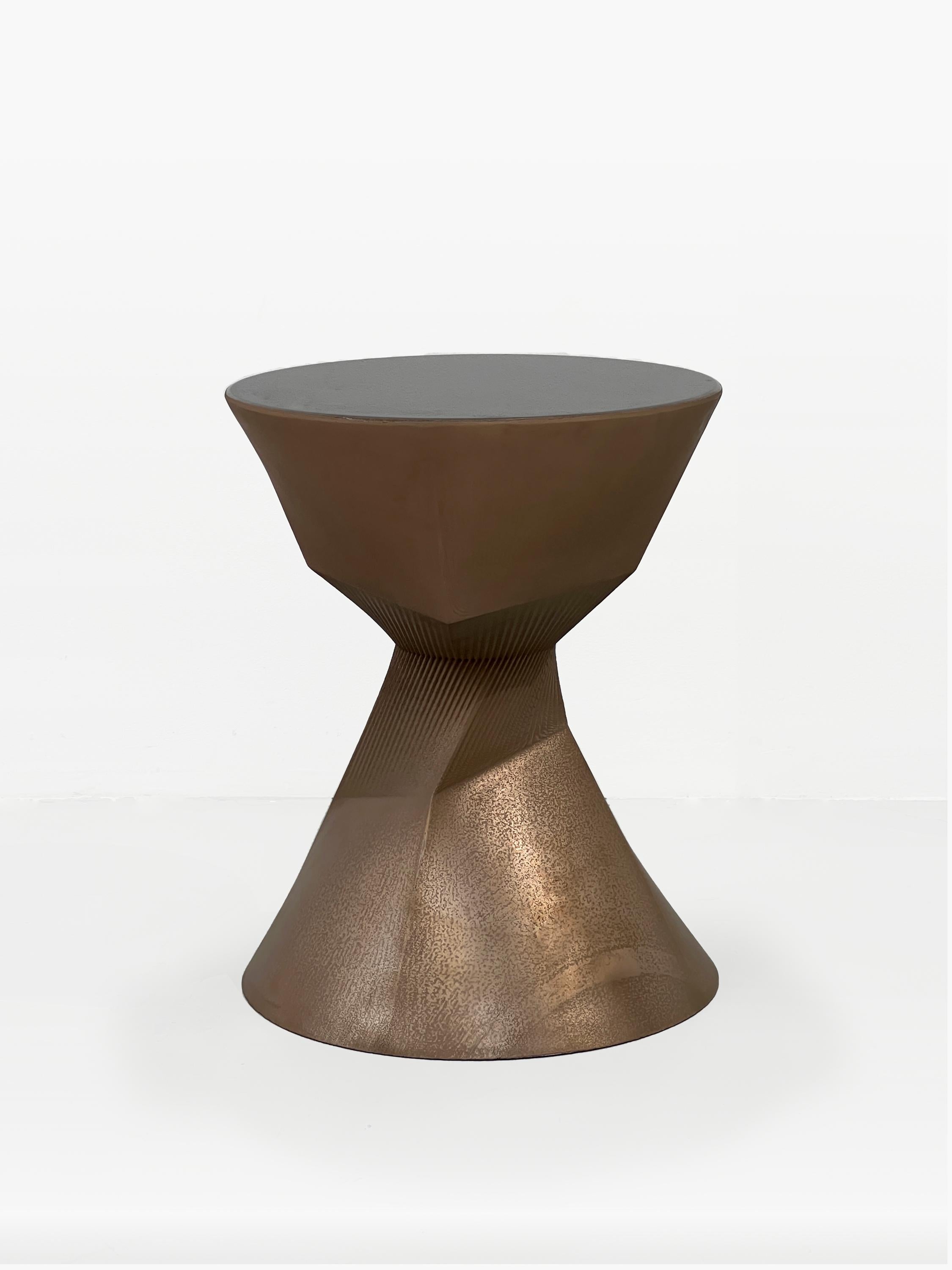 Olandese Tavolino in bronzo stampato in 3D 