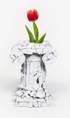 3D-Printed Porcelain "Them Romans" Vases