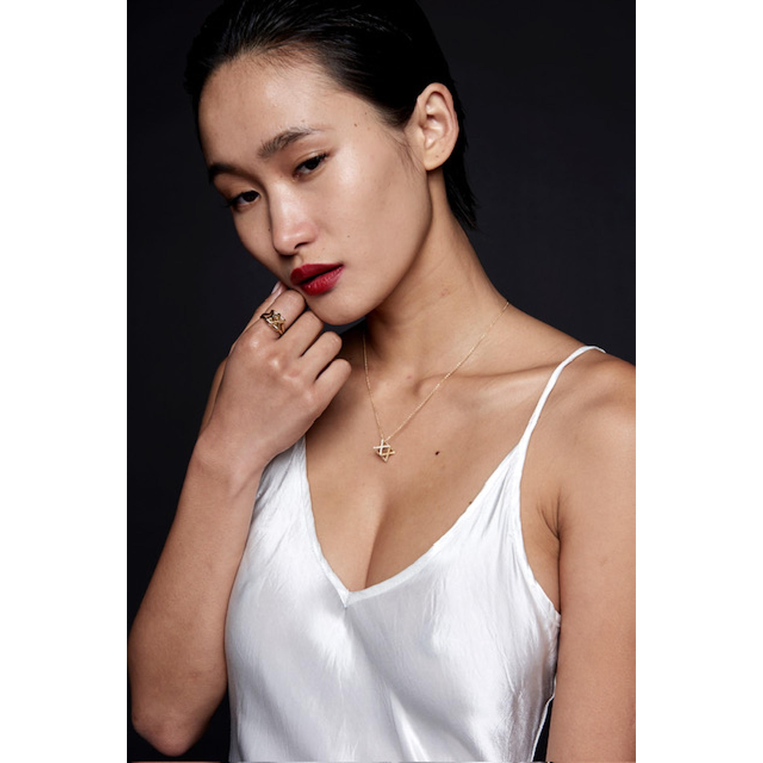 Collana 3D con Stella di David in diamanti Collana Magen David in oro 18 carati - I. Hill in vendita 1