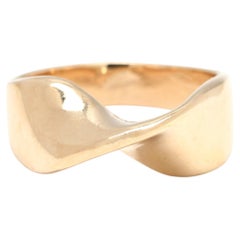 3D Twist Band Ring, 14k Yellow Gold, Ring Size 5.5, Stackable
