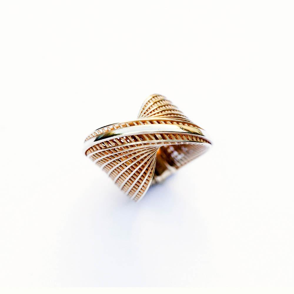 14 Karat Yellow Gold Statement Ring, unique, Contemporary , Luxury Ring.. For Sale 4