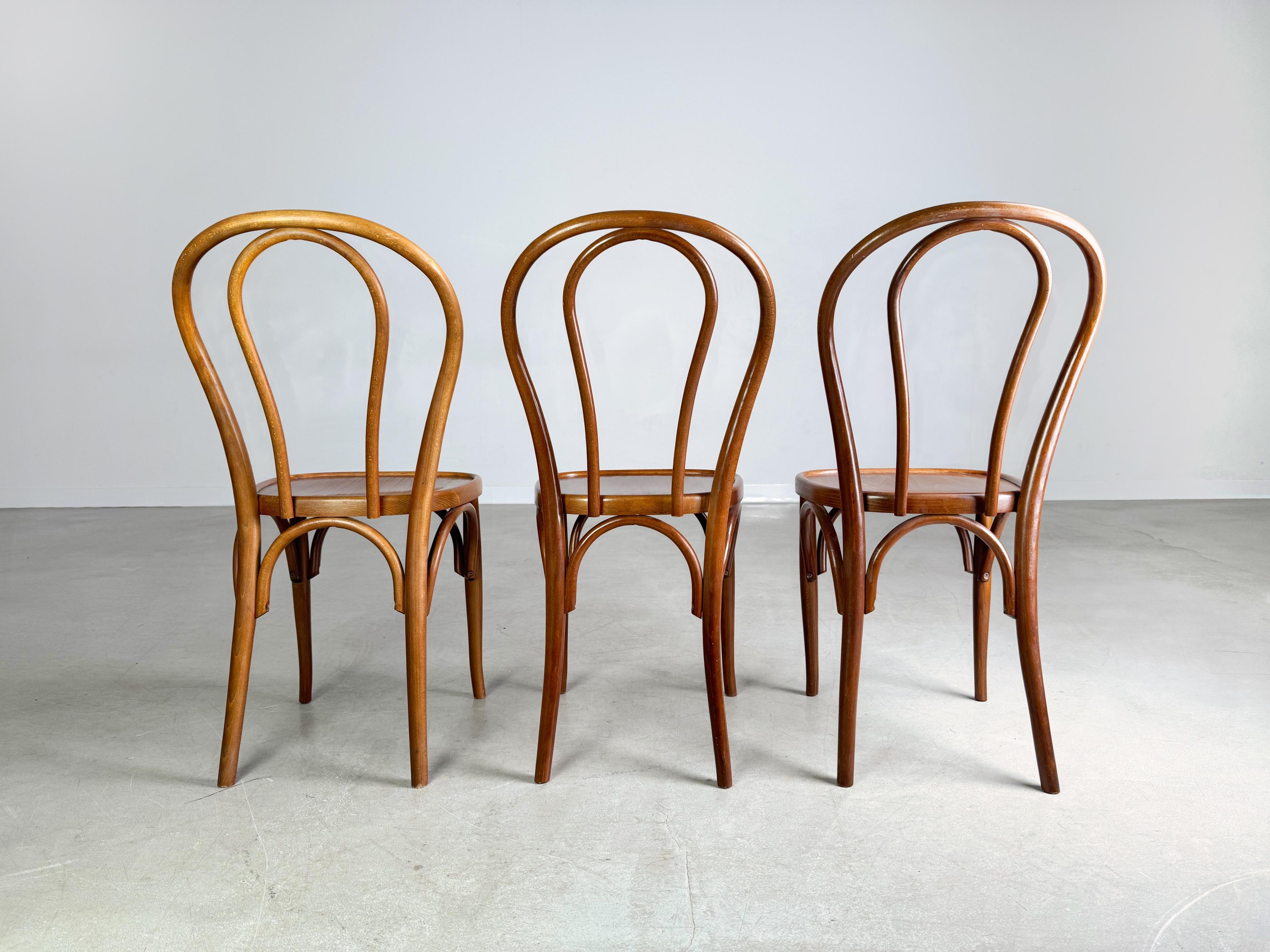 3er Set Bugholzstühle ähnlich Thonet Nr 18 Midcentury Bistrostuhl For Sale 1