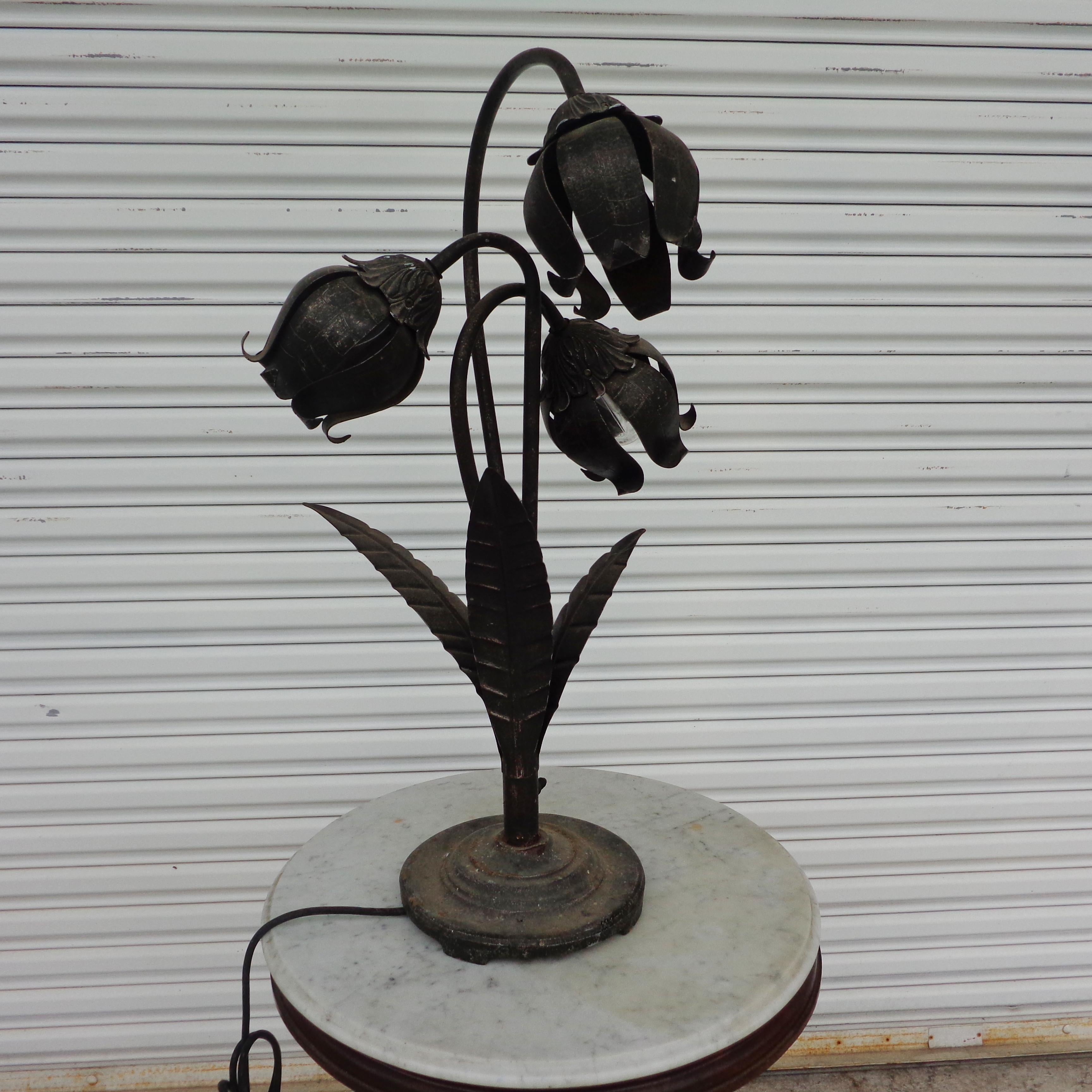 art deco flower lamp