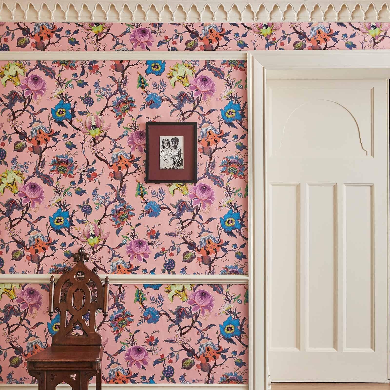 Swedish ARTEMIS Wallpaper - Amaranth Pink For Sale