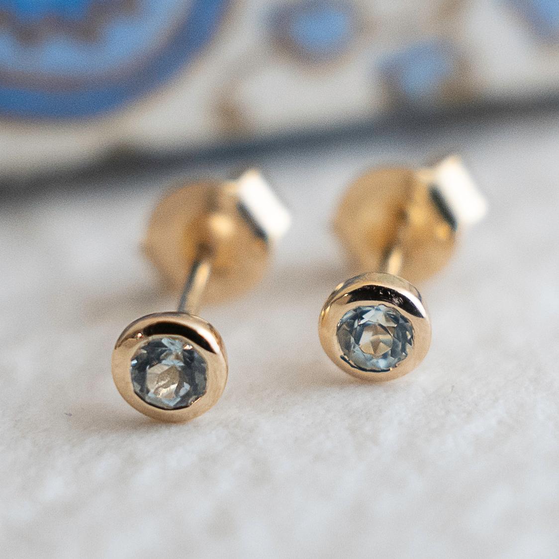 3mm Blue Topaz Gold Plated Sterling Silver Stud Earrings For Sale 1