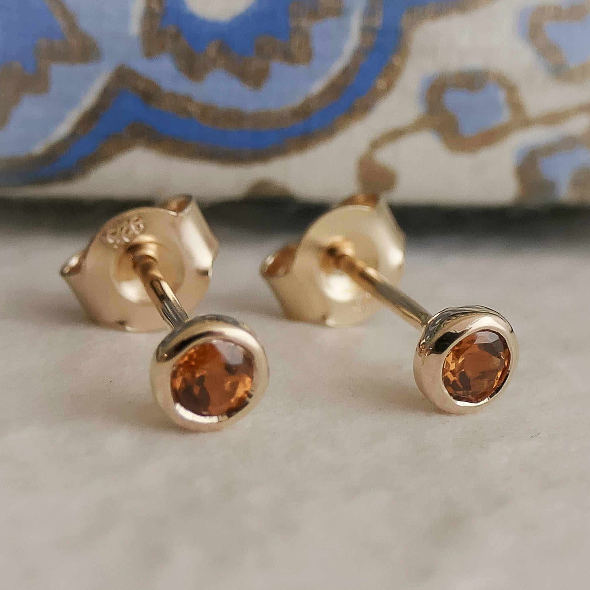 3mm Hessonite Garnet Gold Plated Sterling Silver Stud Earrings For Sale 1