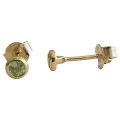 3mm Peridot  Vergoldete Sterlingsilber-Ohrstecker