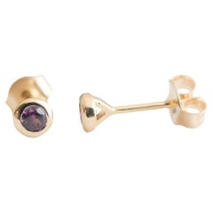 3 mm Rhodolith Granat vergoldete Sterlingsilber Ohrstecker