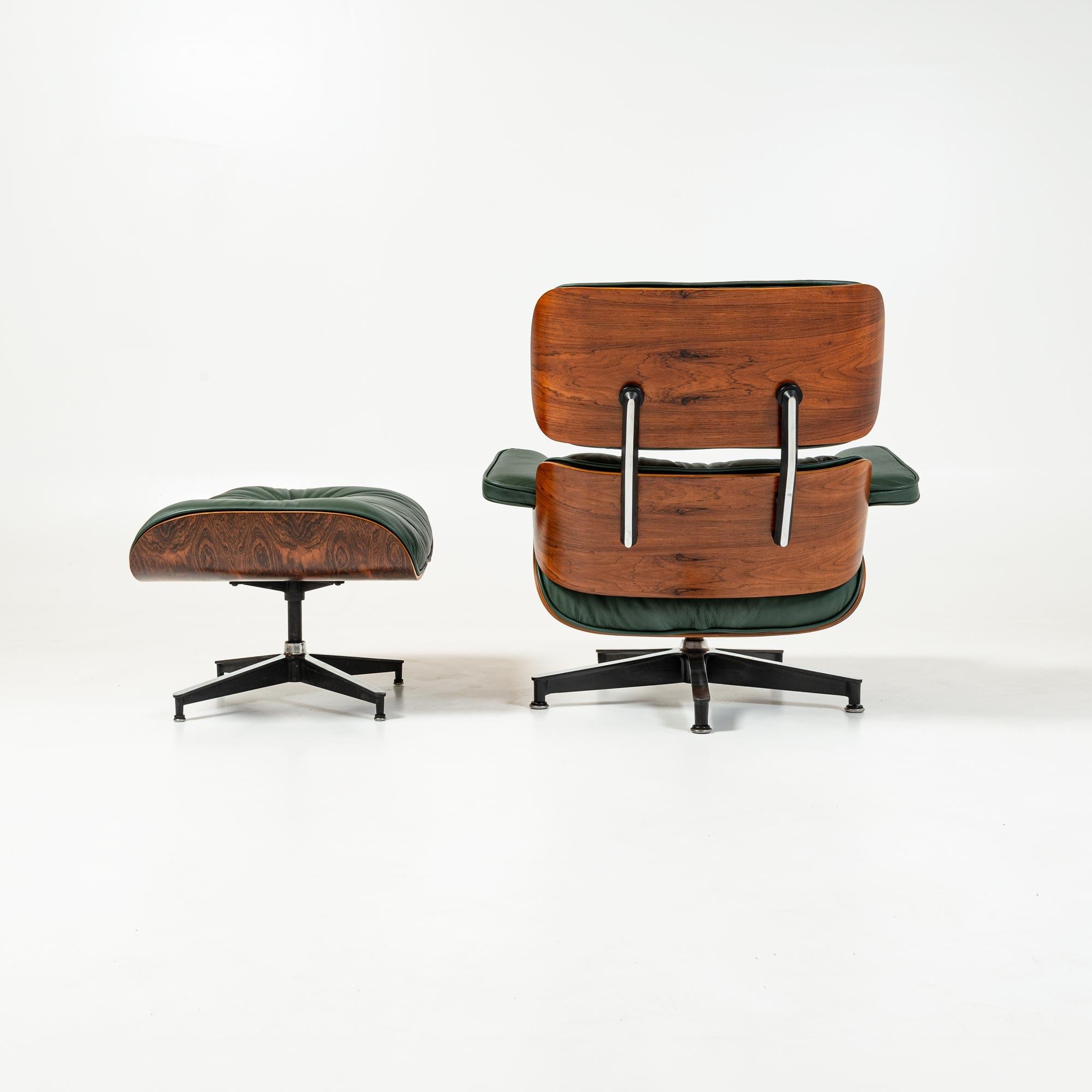 3rd Gen Eames Loungesessel 670-671 aus elmo Baltique Waldgrünem Leder (Moderne der Mitte des Jahrhunderts)