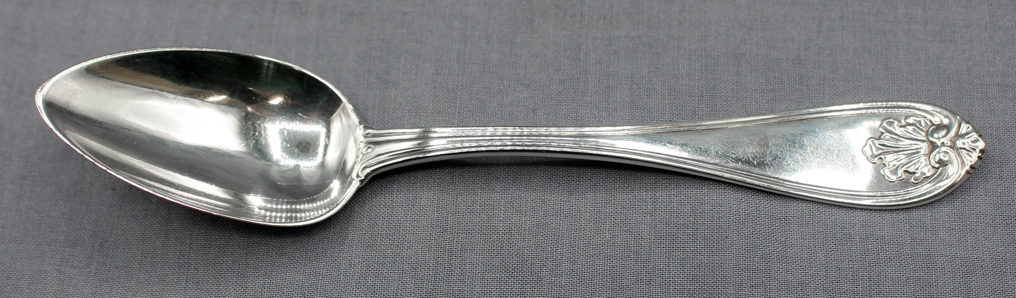 Stile impero Set di 8 cucchiaini d'argento con monete del 3° quarto del XIX secolo di Gorham in vendita