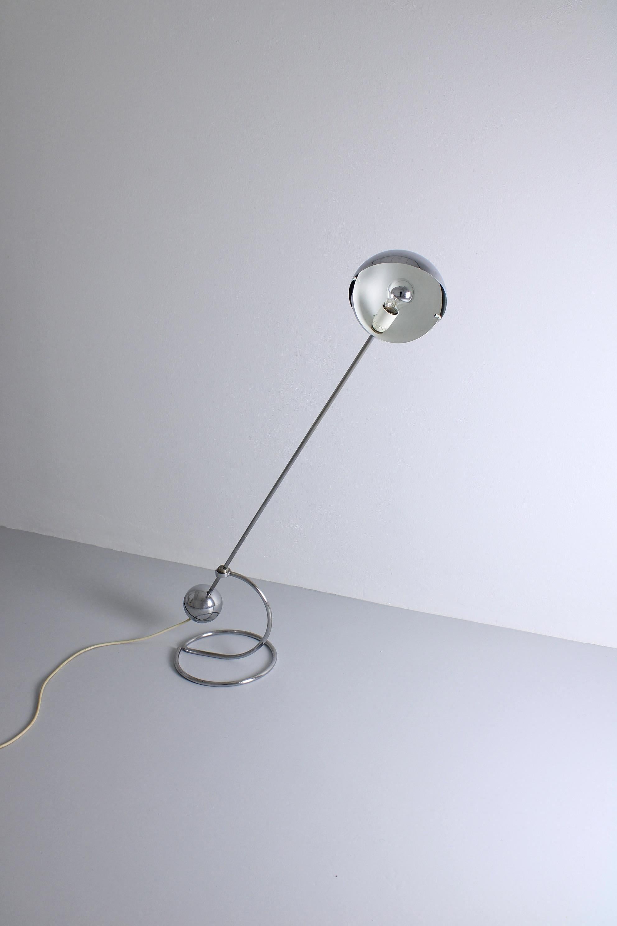 Late 20th Century 3S floor lamp by Paolo Tilche for Sirrah, 1961 For Sale