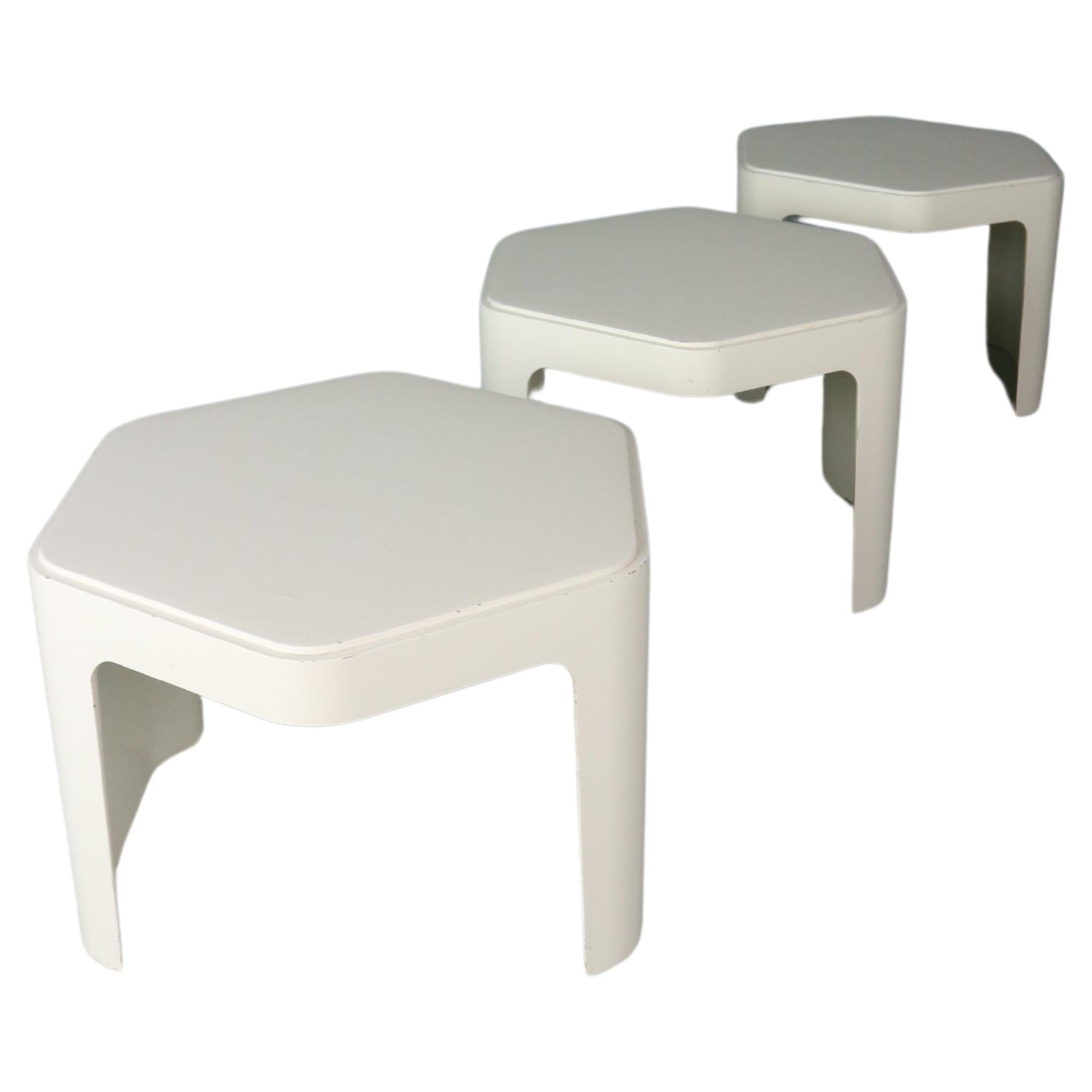 3x Hexagonal side tables by Peter Ghyzcy for Form + Life Collection, 1970. For Sale
