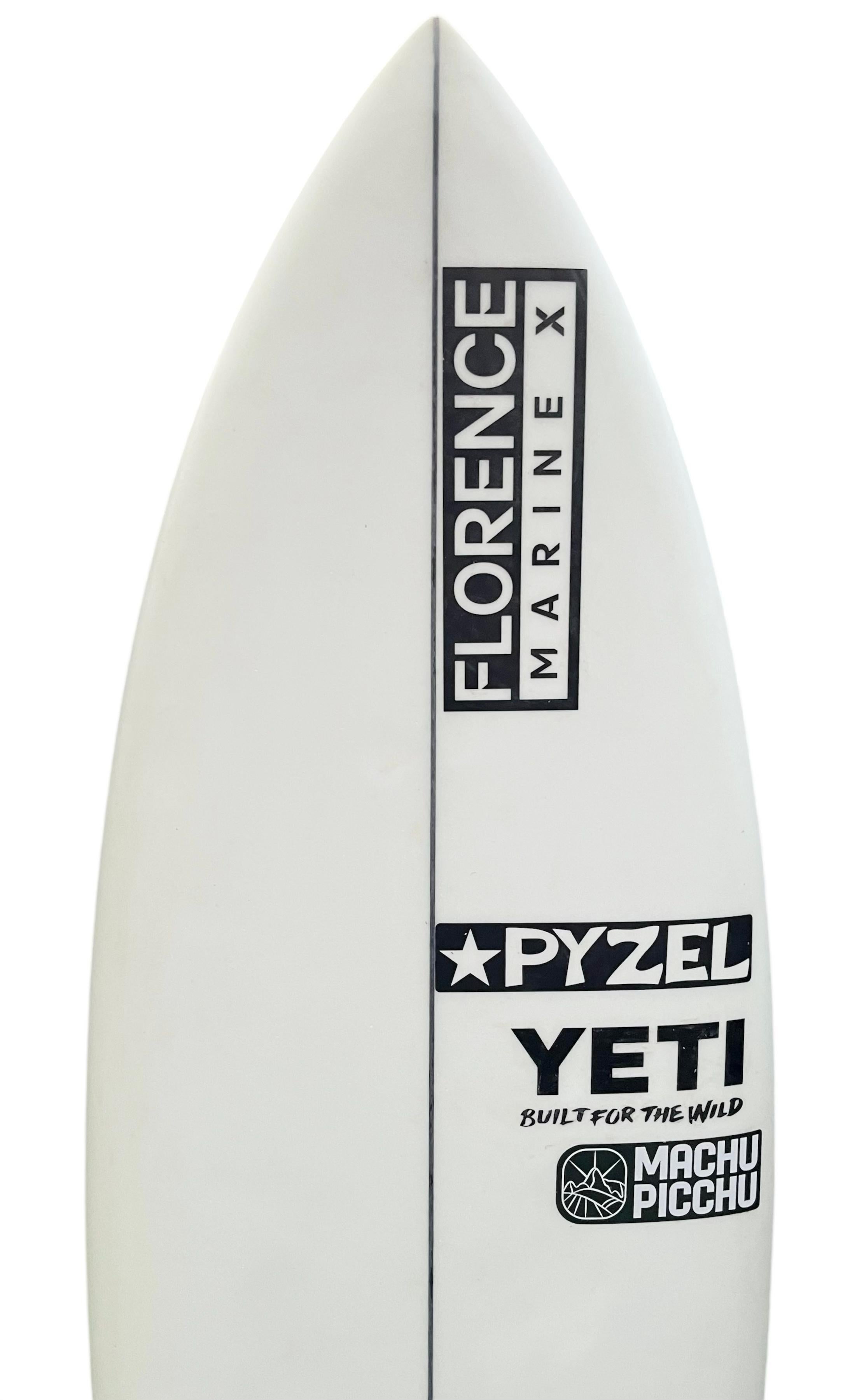 Tabla de surf personal del 3 veces campeón del mundo John John Florence, de Pyzel Estadounidense