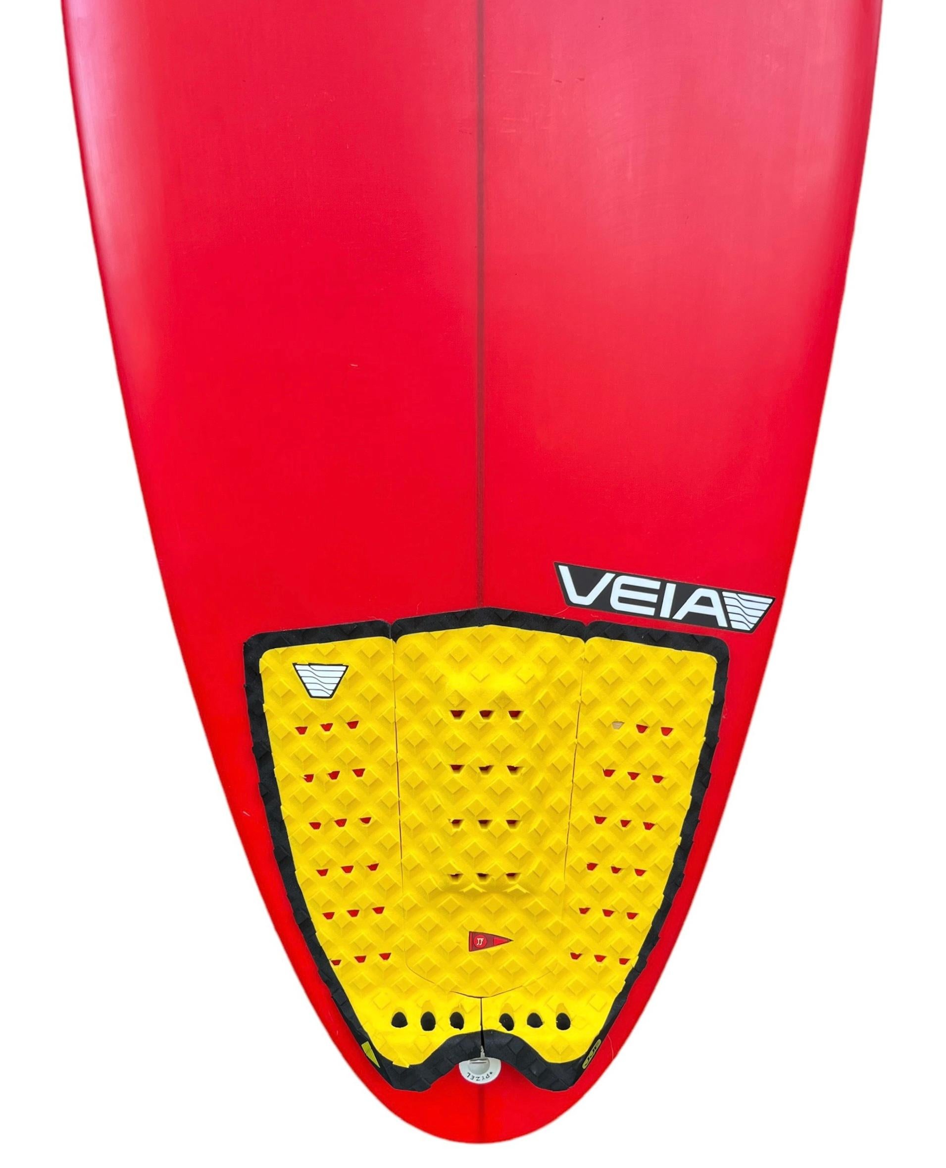Vetroresina La tavola da surf personale del tre volte campione del mondo John John Florence, realizzata da Pyzel in vendita