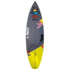 3x Weltmeister Mick Fanning Persönliches Surfbrett von DHD