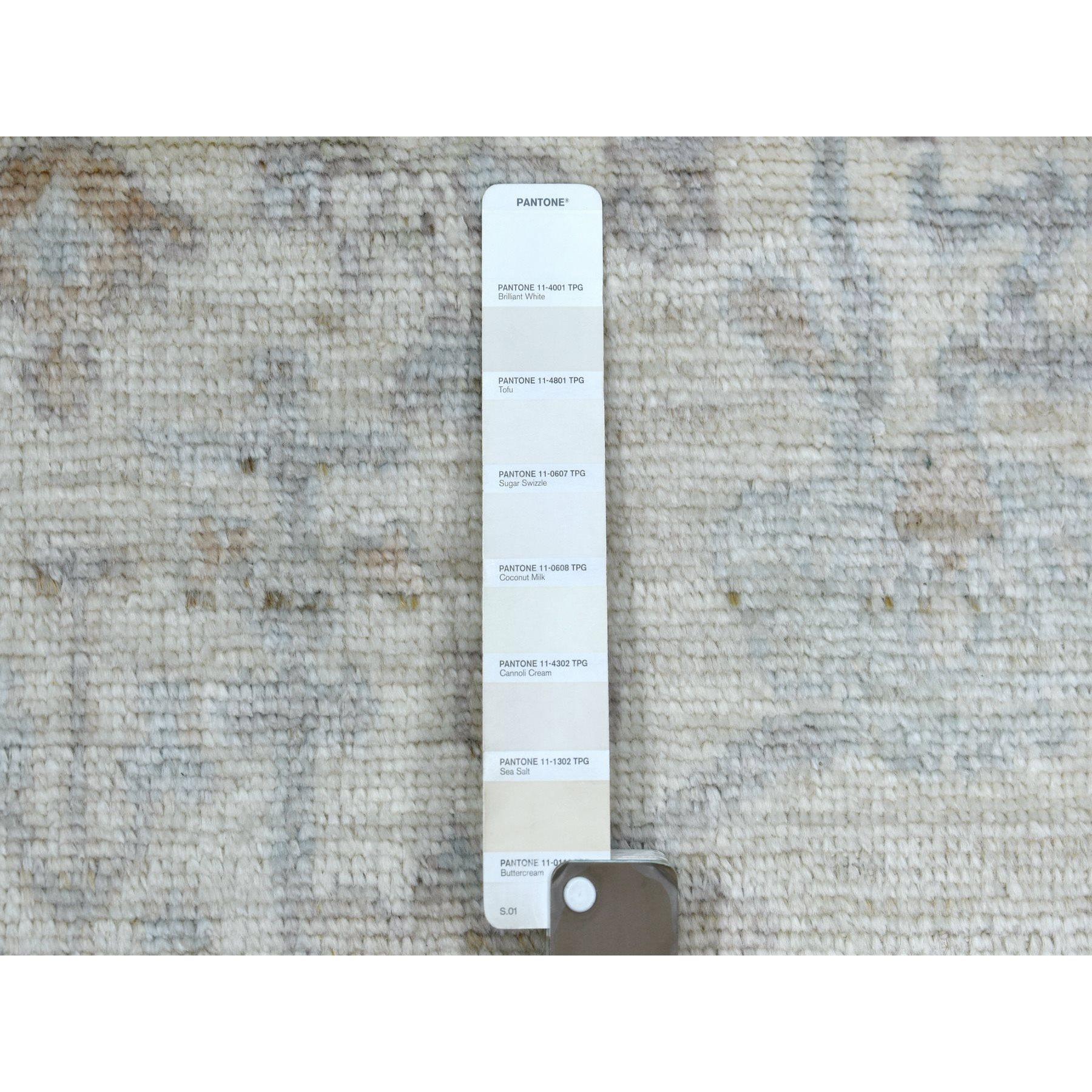 Oushak 3'x10' Ivoire, Tapis de course noué à la main en Angora Ushak, laine afghane en vente