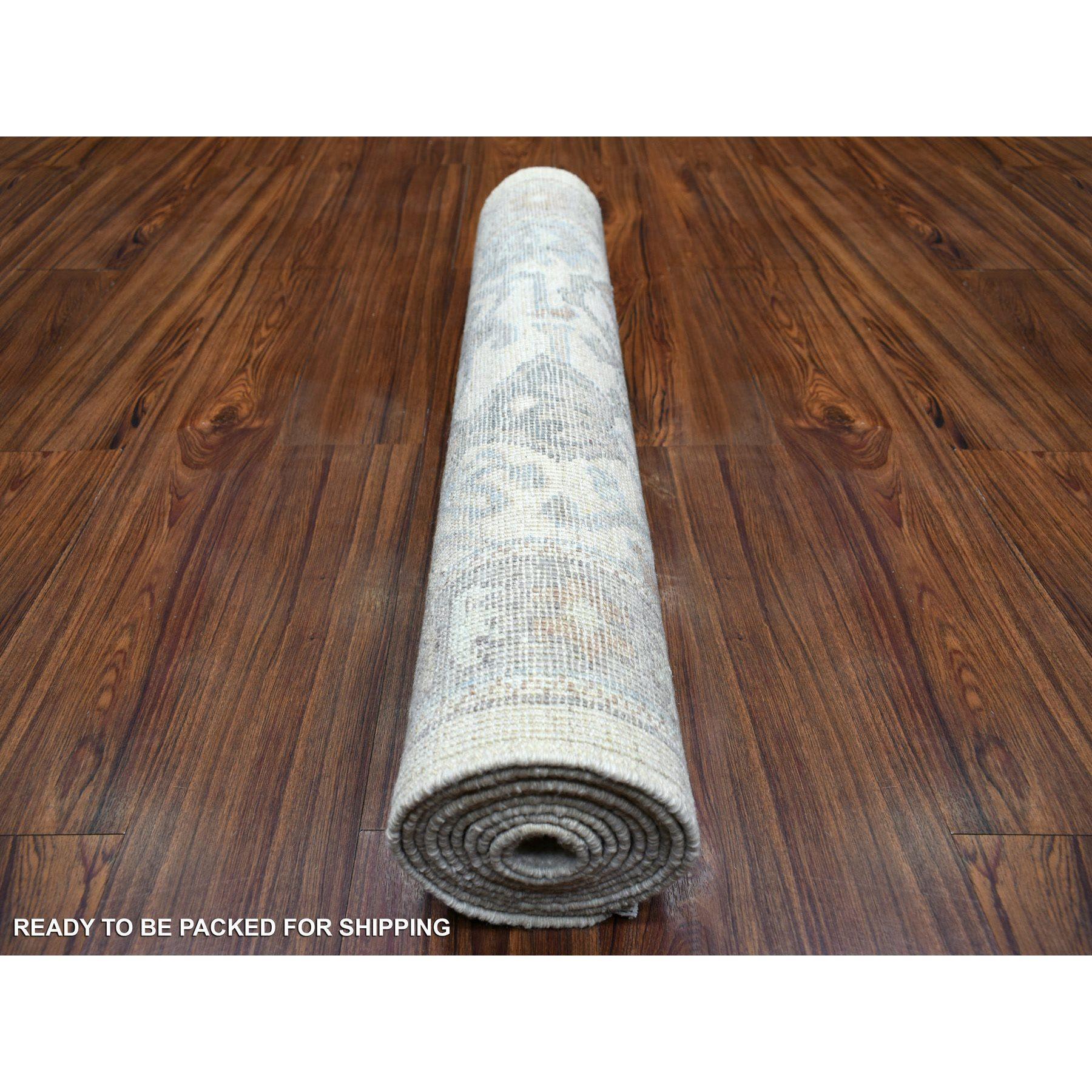 Afghan 3'x10' Ivoire, Tapis de course noué à la main en Angora Ushak, laine afghane en vente