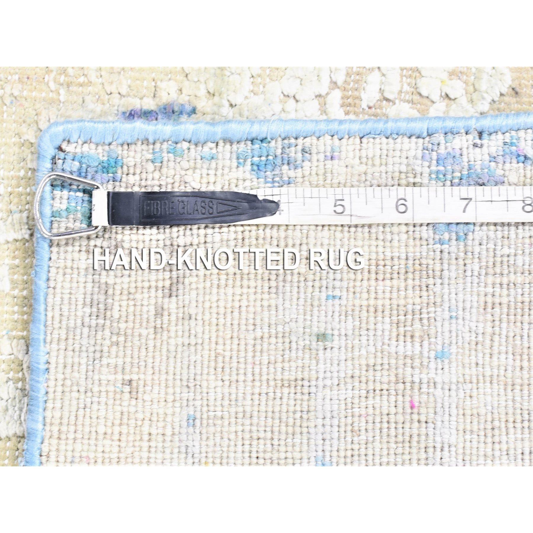 Noué à la main 3'x10'1