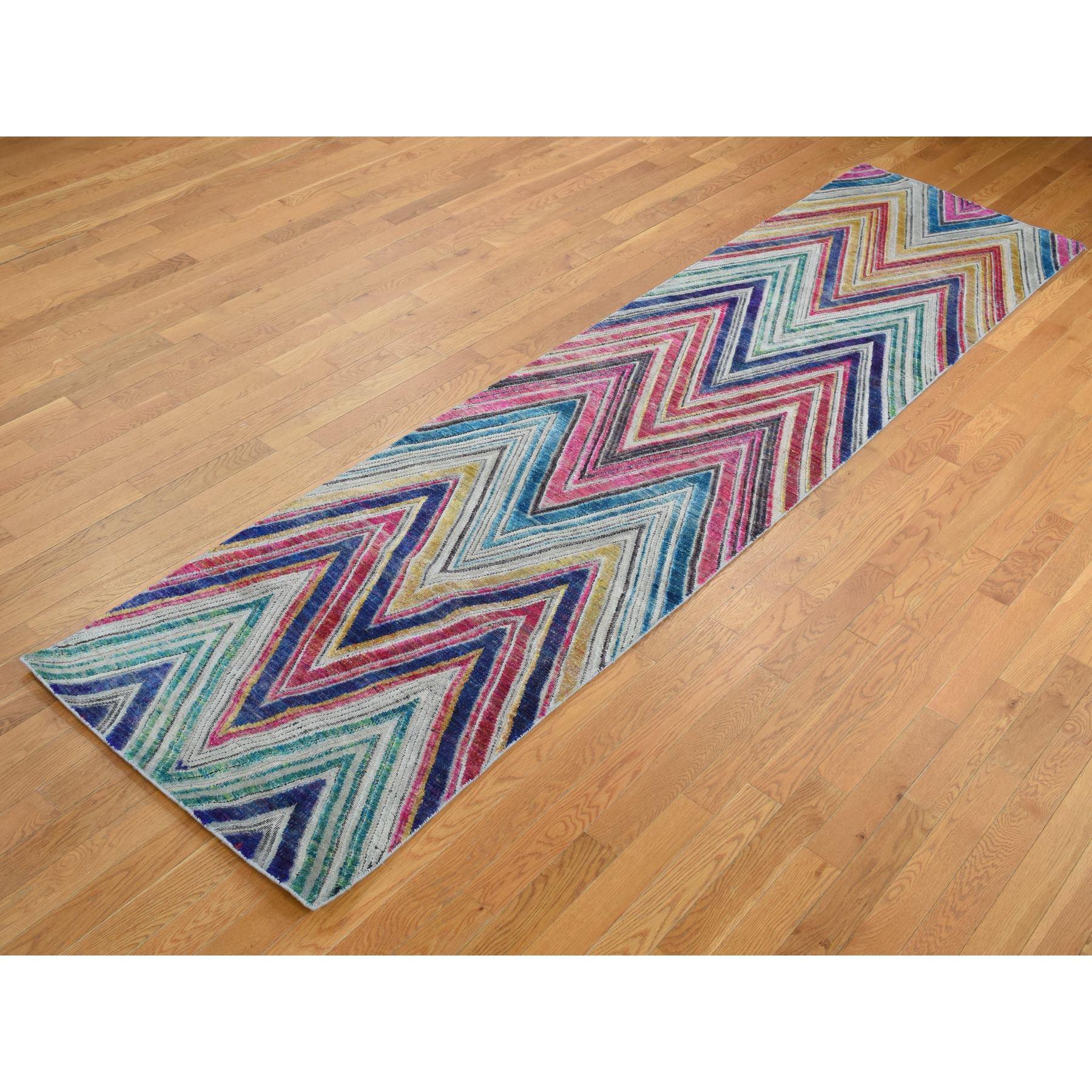 Modern 3'x11'10