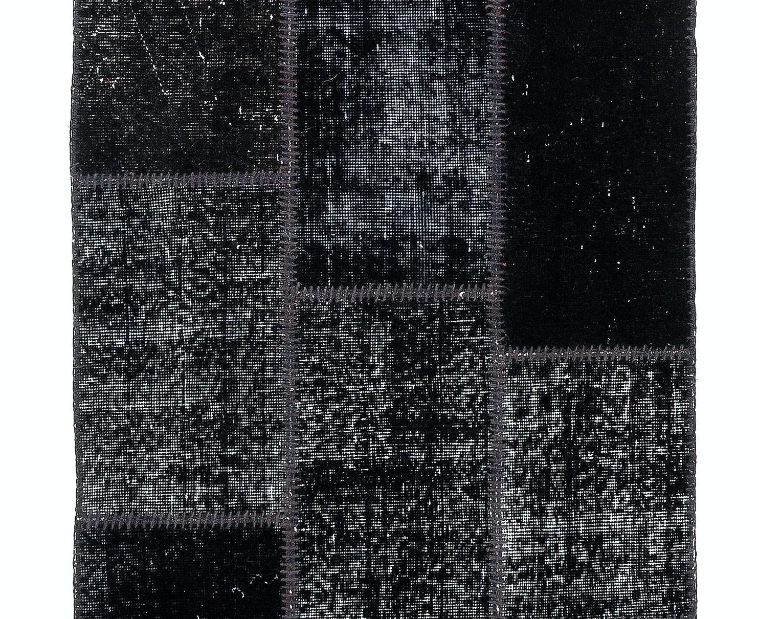 Turco Tappeto moderno Patchwork fatto a mano 3x11.6 Ft con sfumature di nero per la cucina in vendita