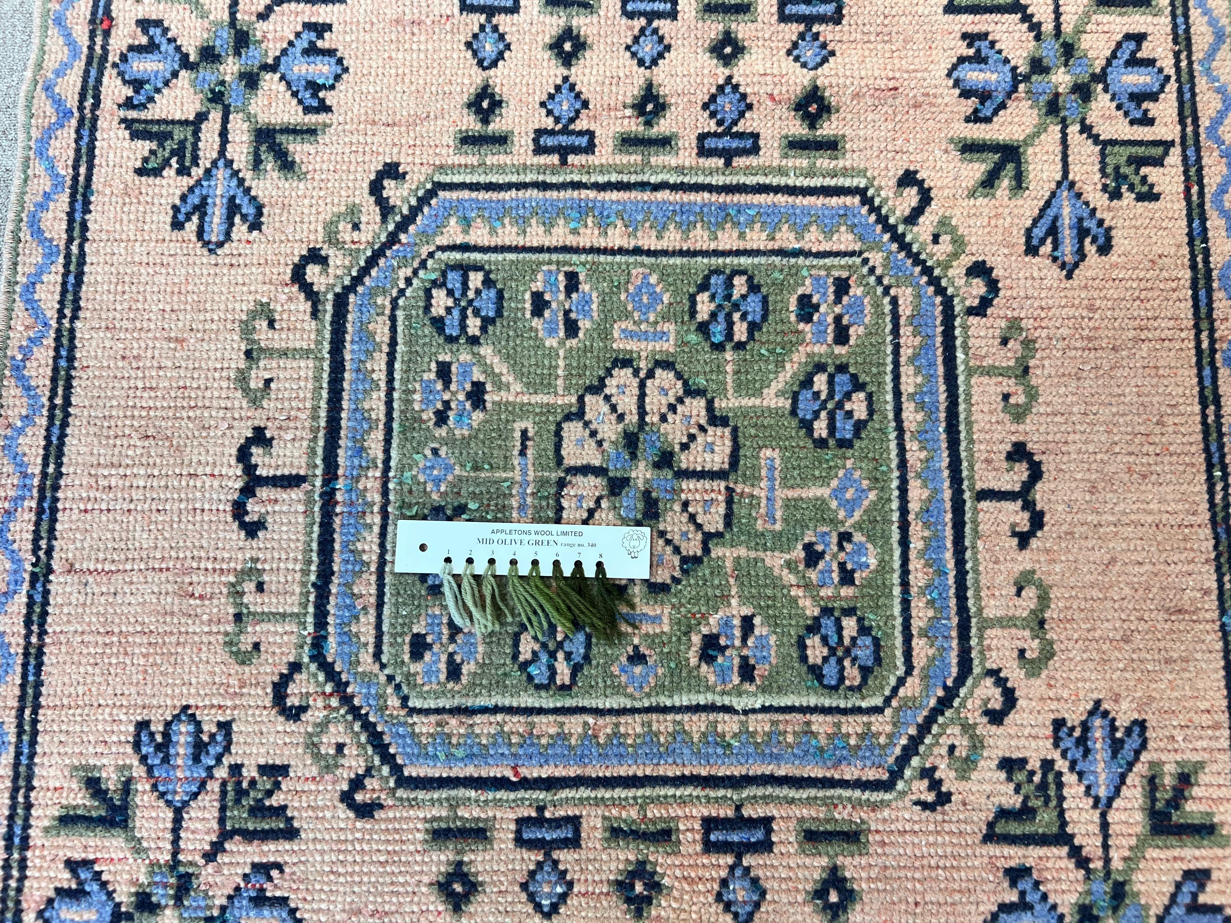 Alfombra de Anatolia Vintage de 3x11,7 pies para pasillo. Alfombra de pasillo hecha a mano en Bueno estado para la venta en Spring Valley, NY