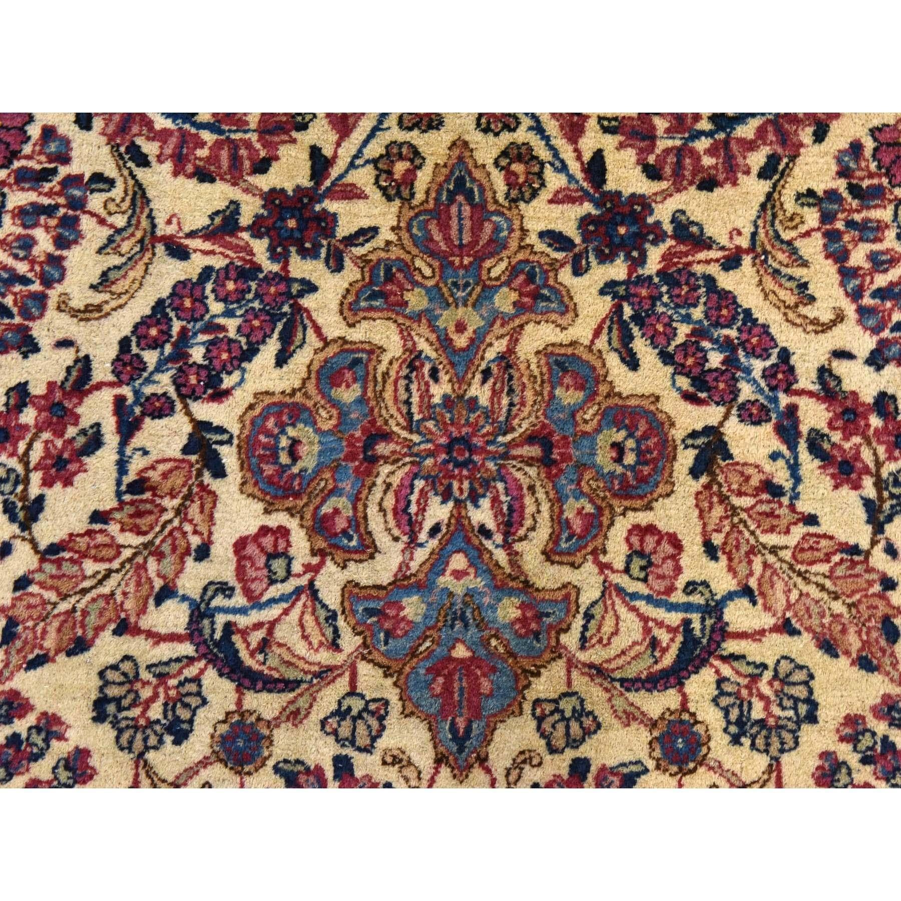 3'x12' Austernweißer antiker persischer Kerman Handgeknüpfter 100% Wolle Läufer Teppich (Persisch) im Angebot