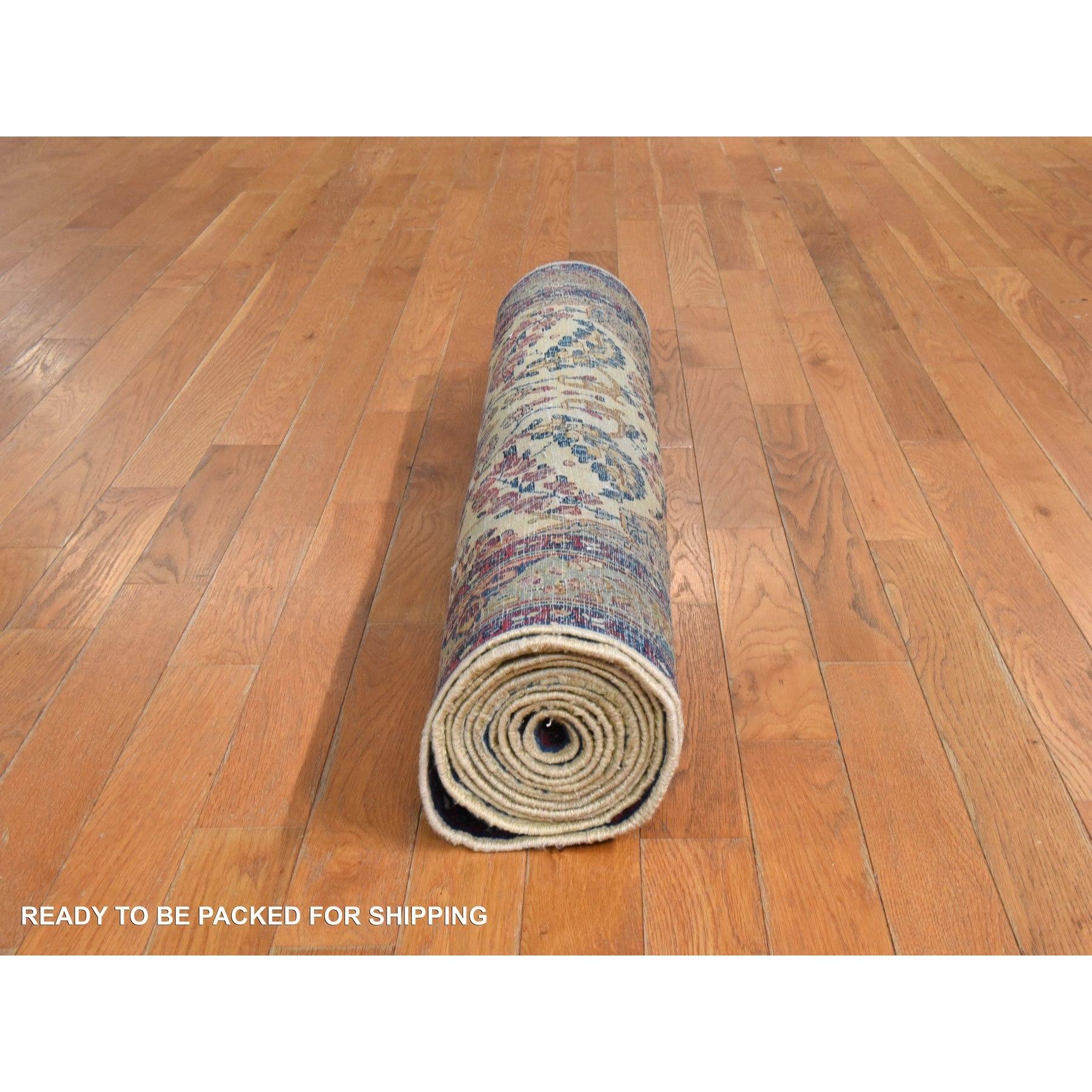 3'x12' Austernweißer antiker persischer Kerman Handgeknüpfter 100% Wolle Läufer Teppich im Angebot 1