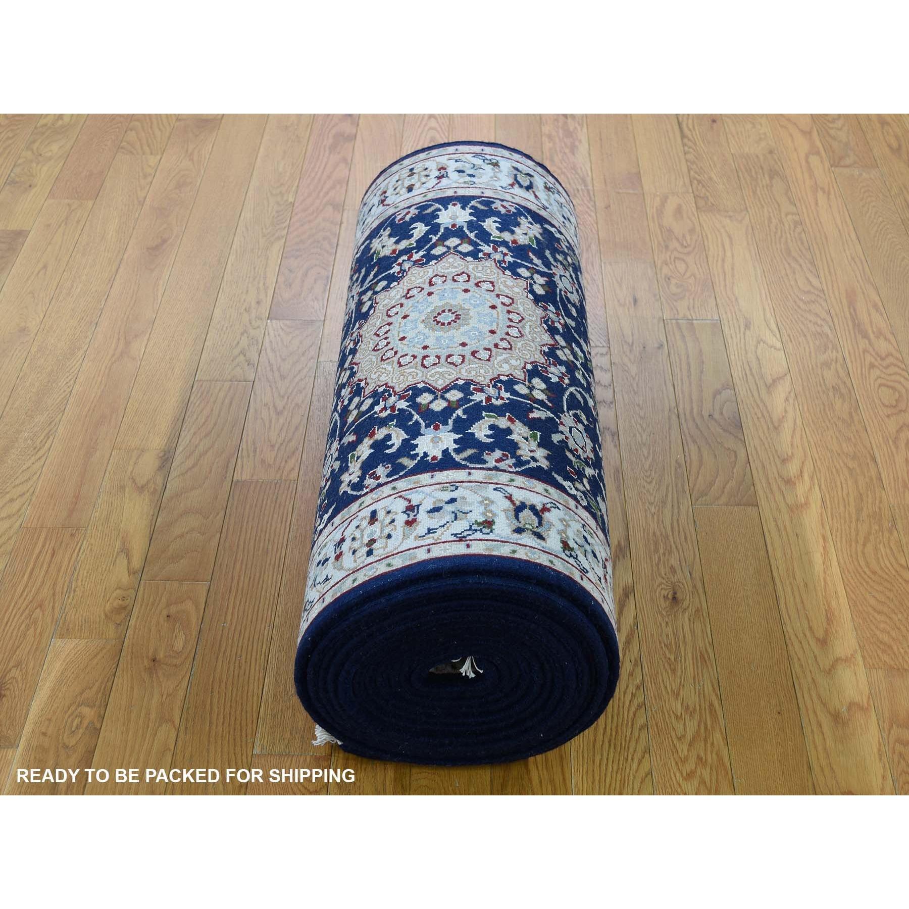 3'x18' Midnight Blue Wool 250 KPSI Nain XL Runner Hand Knotted Oriental Rug For Sale 1