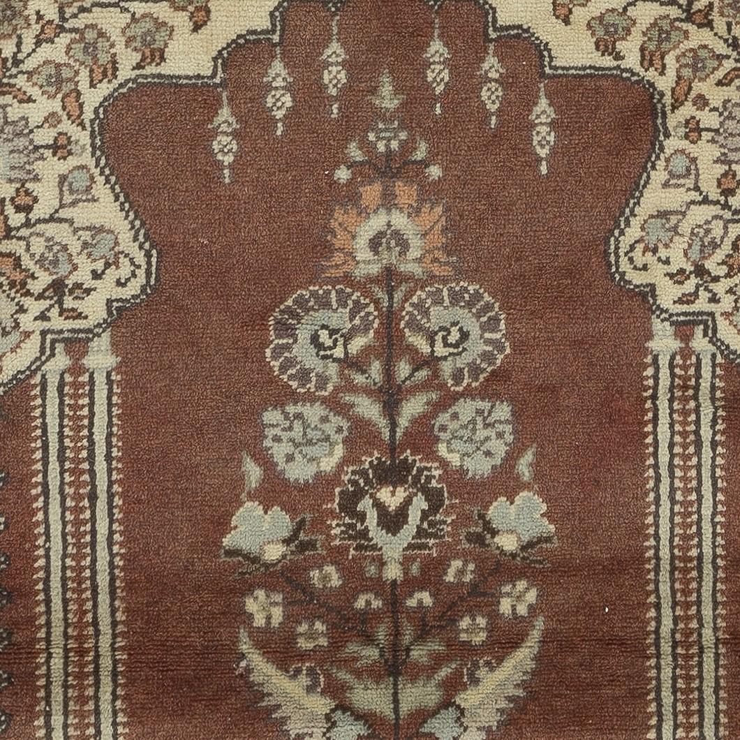 3x4 Ft Handgefertigter türkischer Kayseri Gebetsteppich, 100 % Wolle, Vintage-Gebetteppich (Handgeknüpft) im Angebot