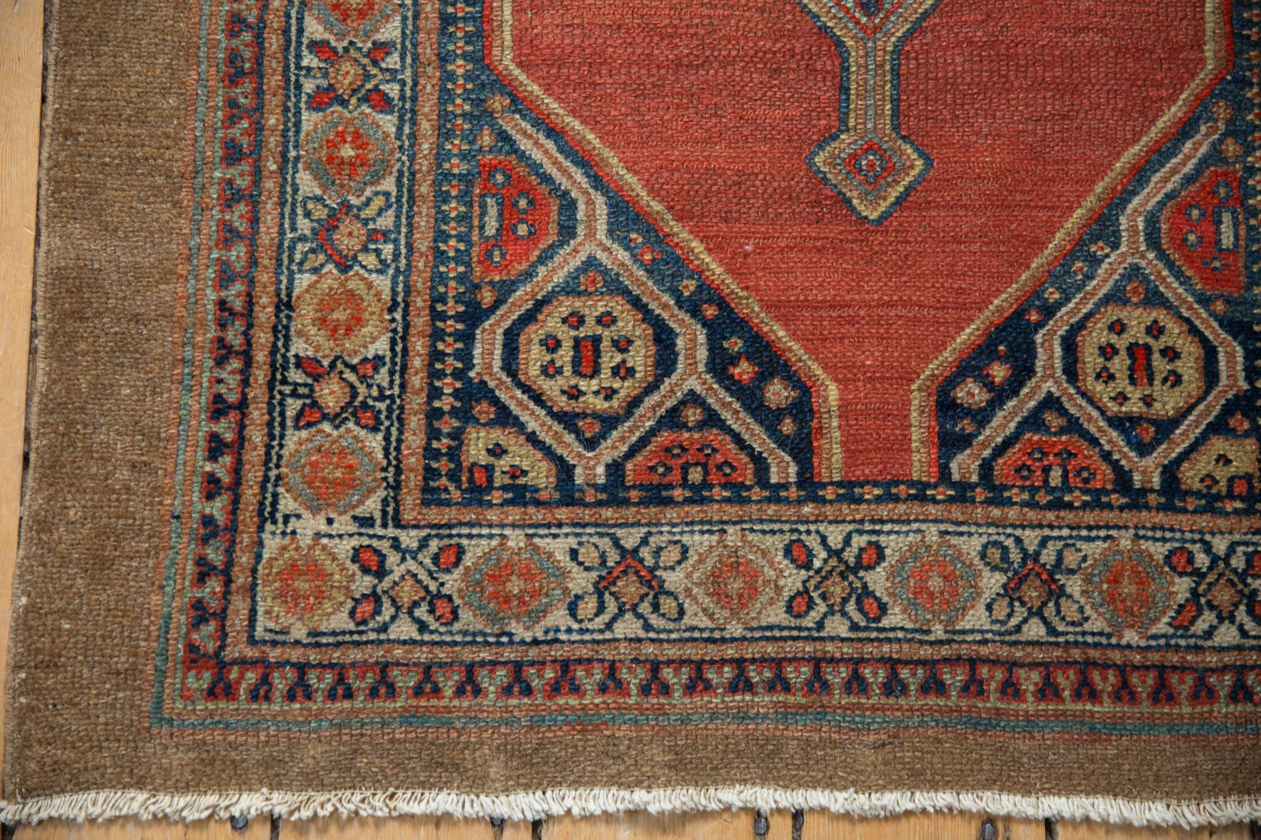 Vintage Fine Camel Hair Serab Square Rug In Good Condition For Sale In Katonah, NY