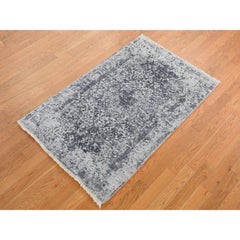 3'x4'10" Gray Erased Persian Design Wool and Pure Silk Hand Knotted Rug