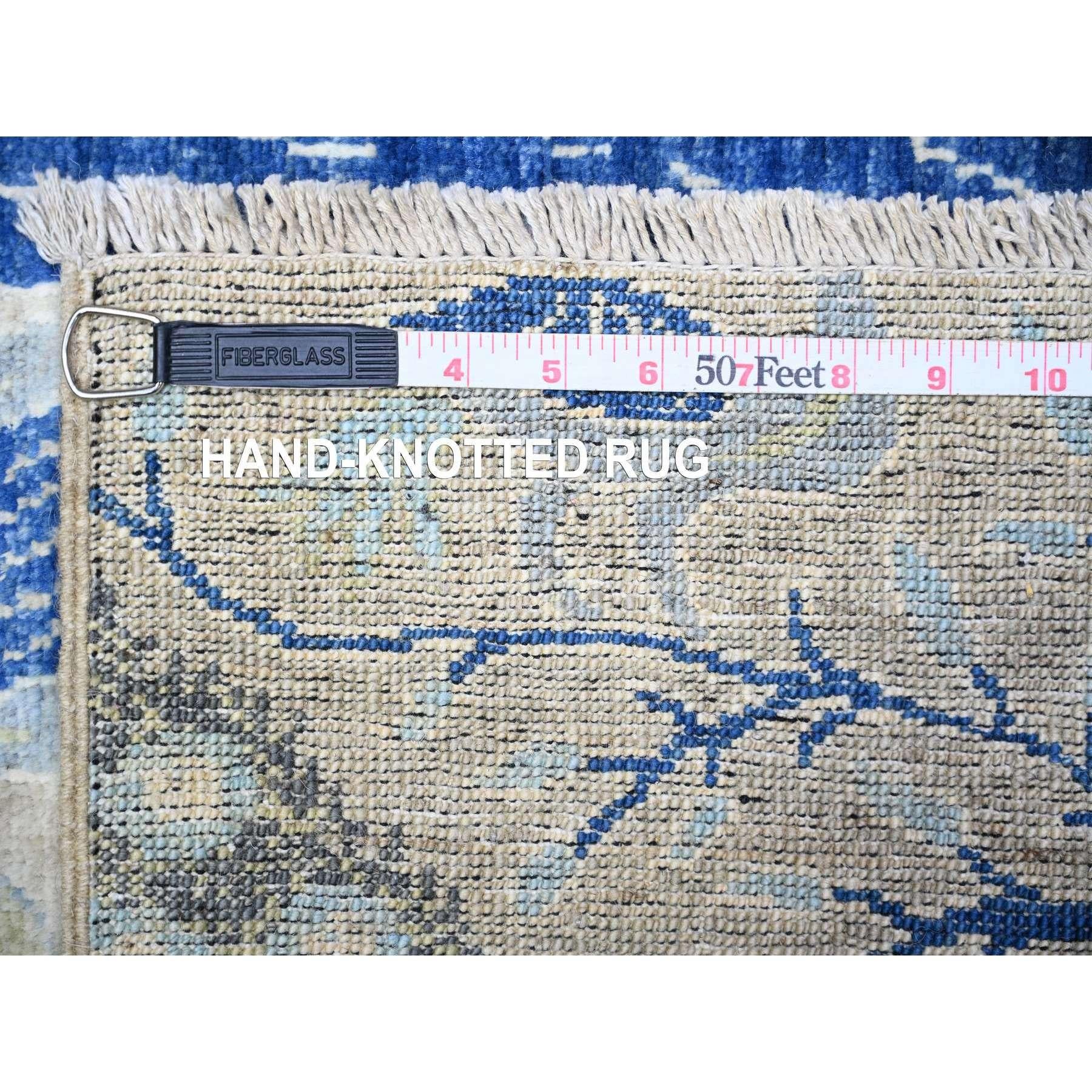 Contemporary 3'x4'10