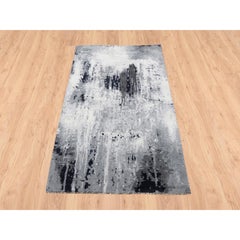 3'x4'10" Hand Knotted Ivory Abstract Design Wool and Silk Oriental Rug