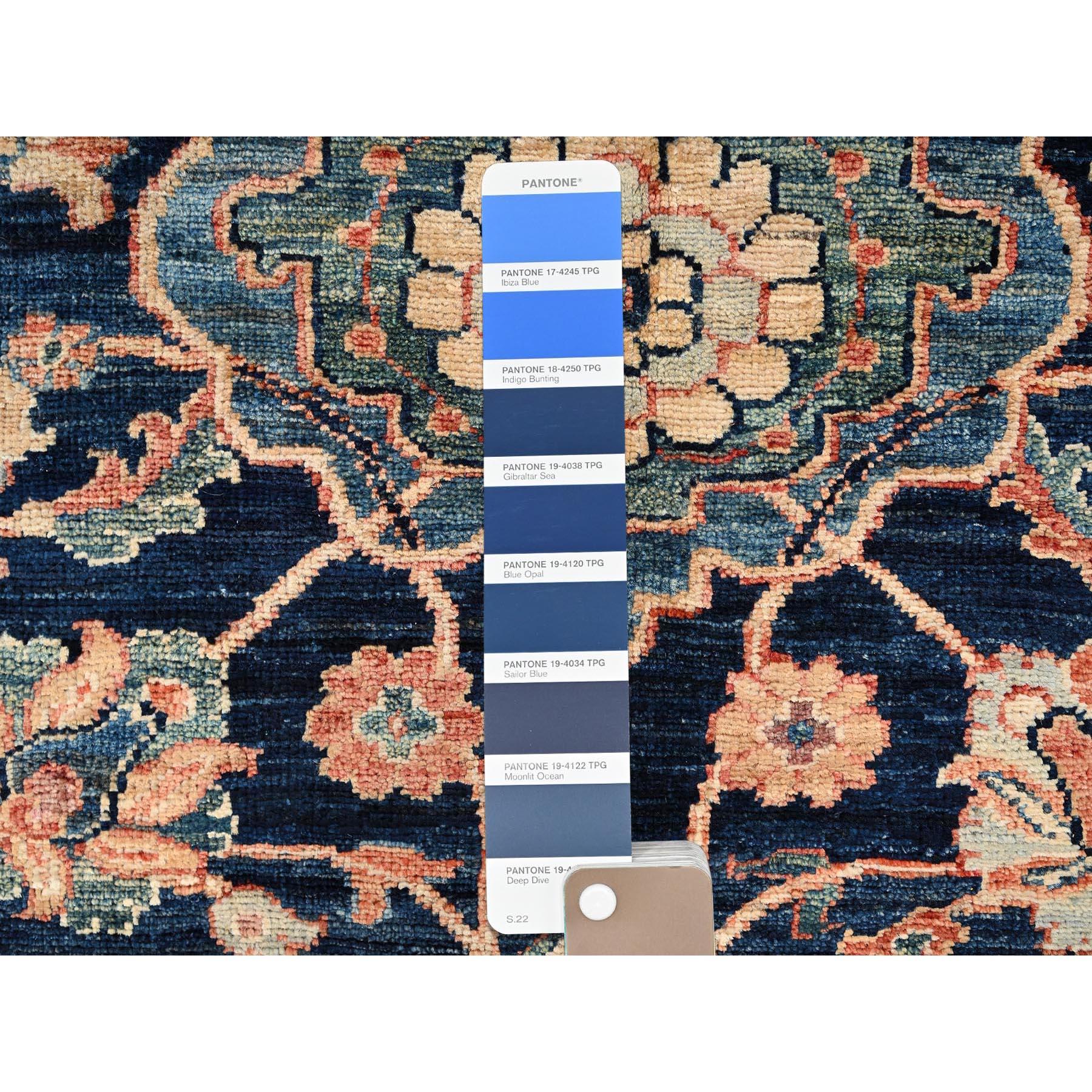 Annodato a mano 3'x4'10