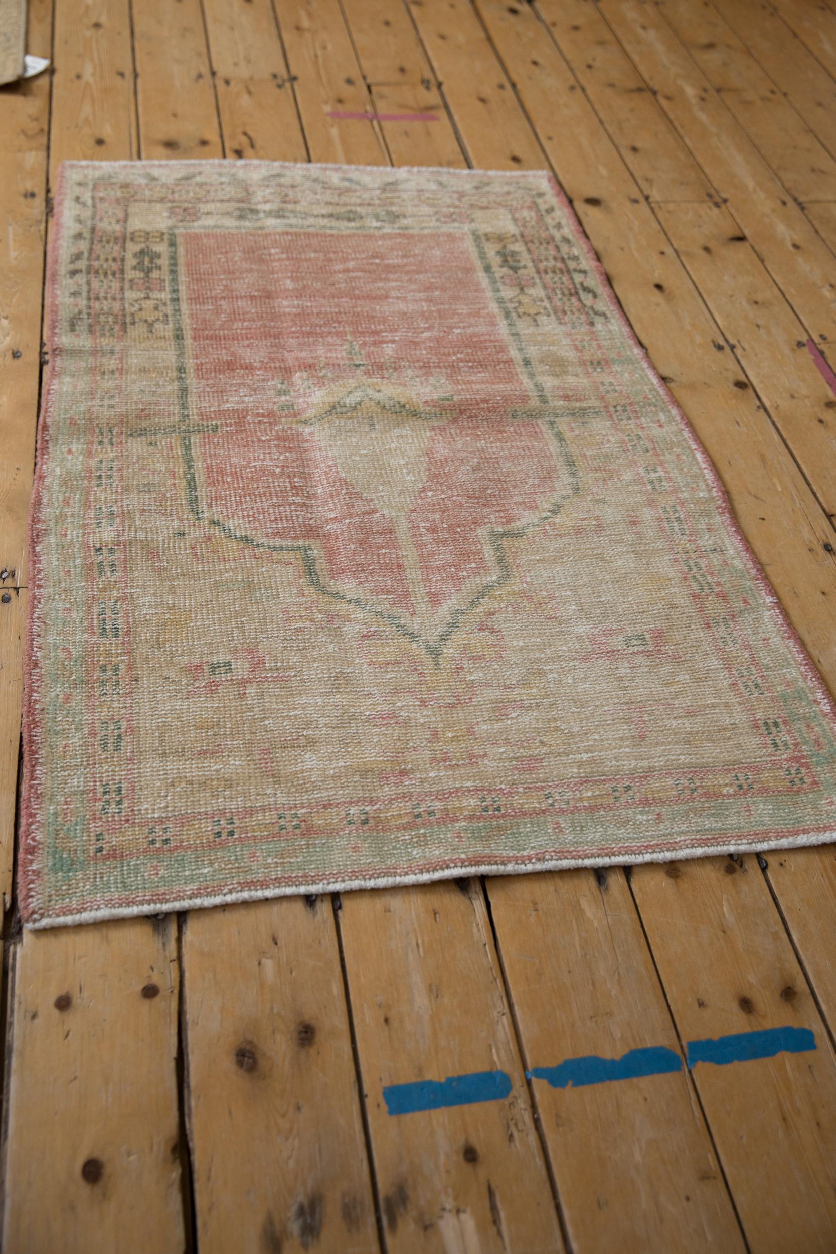 Vintage Distressed Oushak Rug In Fair Condition For Sale In Katonah, NY