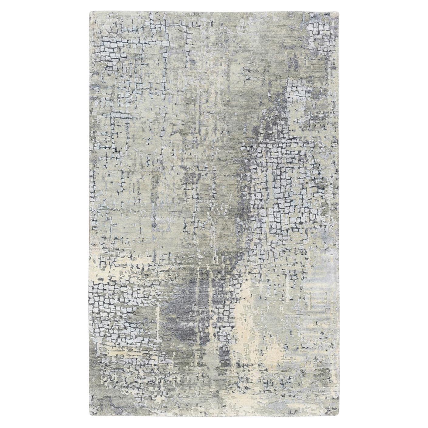 Alfombra anudada a mano de lana y seda topo con diseño abstracto y mosaico de 3'x5' en venta