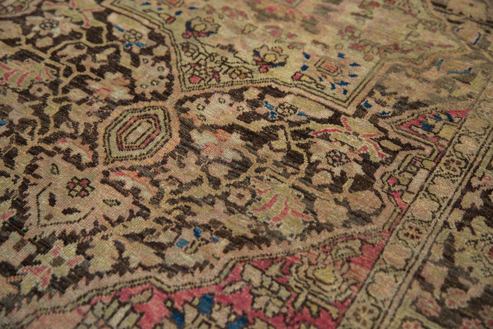 Antiker antiker Farahan Sarouk-Teppich (Persisch) im Angebot