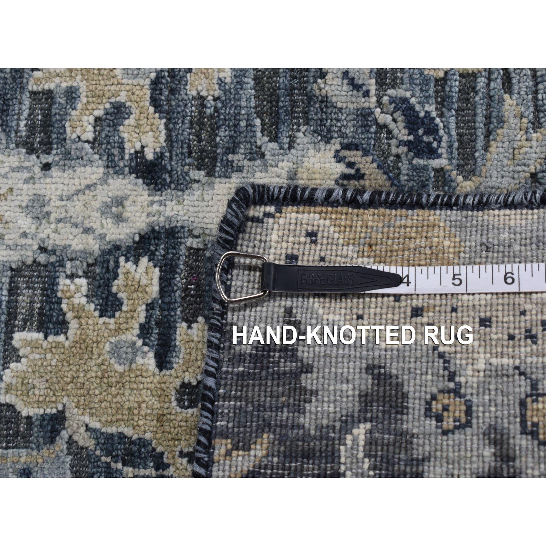 3'x5' Arsenic Gray Hand Knotted Silk with Wool Blossom Design Rug en venta 1