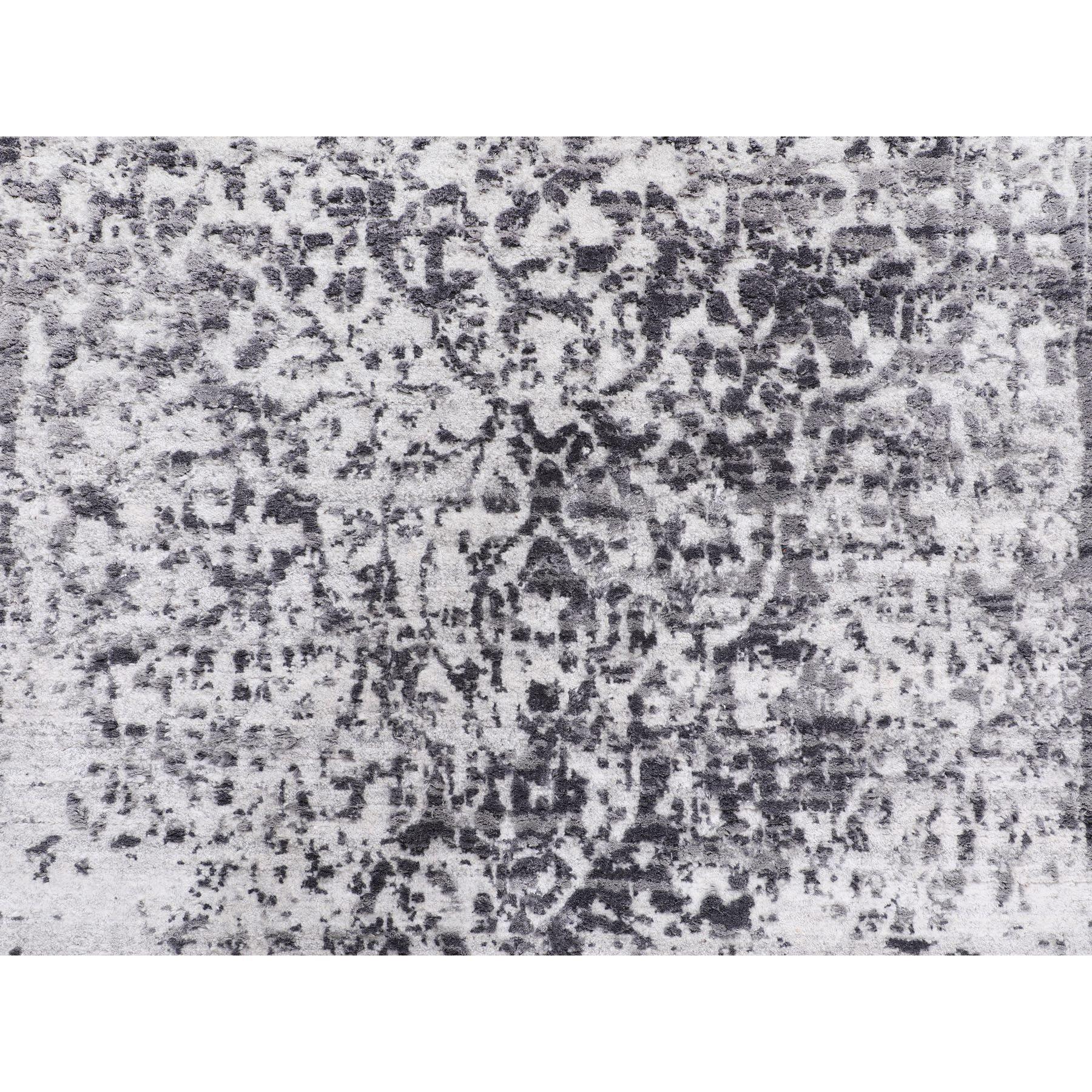 3'x5' Broken Persian Design Handgeknüpfter orientalischer Teppich aus Wolle und reiner Seide im Zustand „Neu“ im Angebot in Carlstadt, NJ
