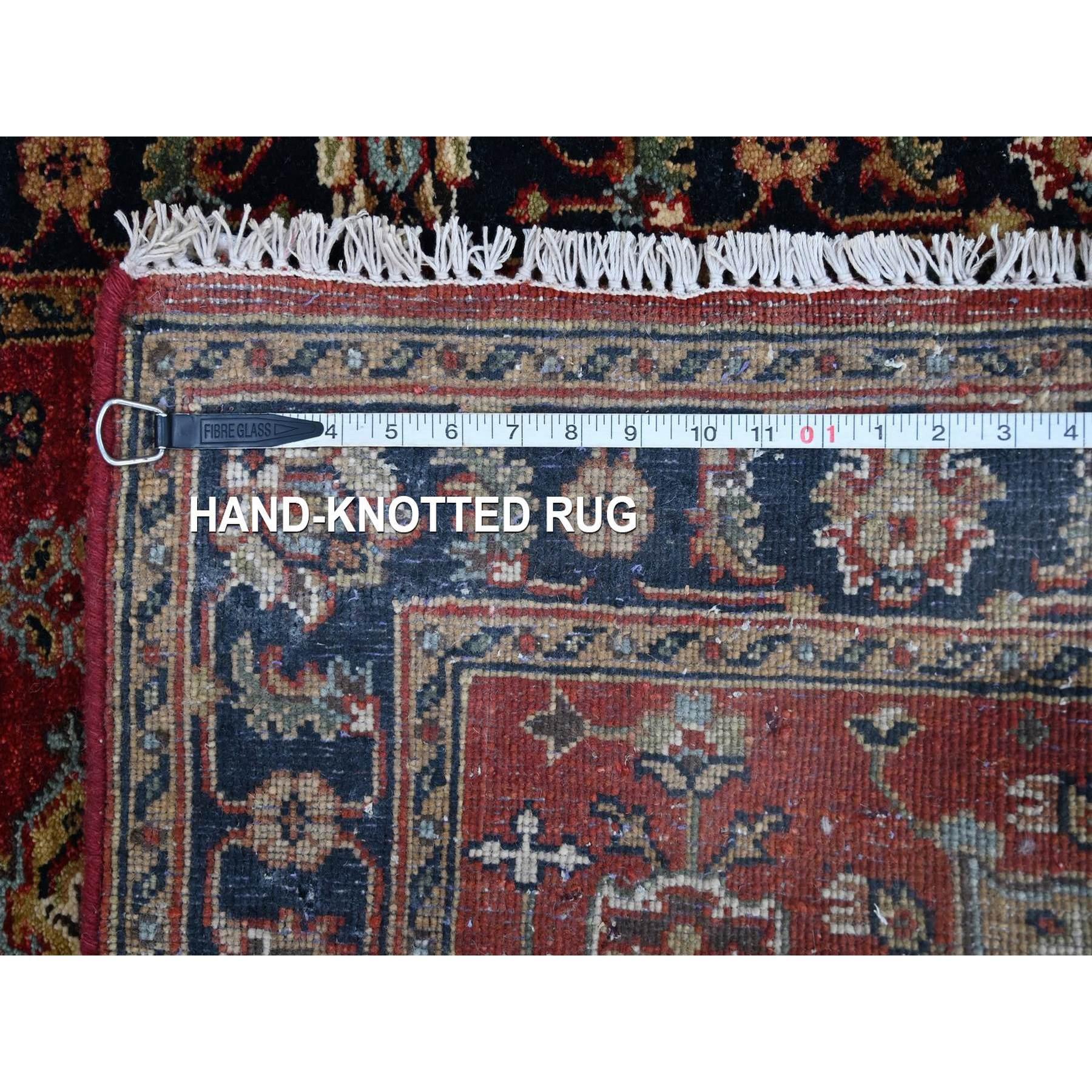 Lana Tappeto in lana morbida annodato a mano 3'x5' Chili Red Karajeh Design Tribal Medallions in vendita