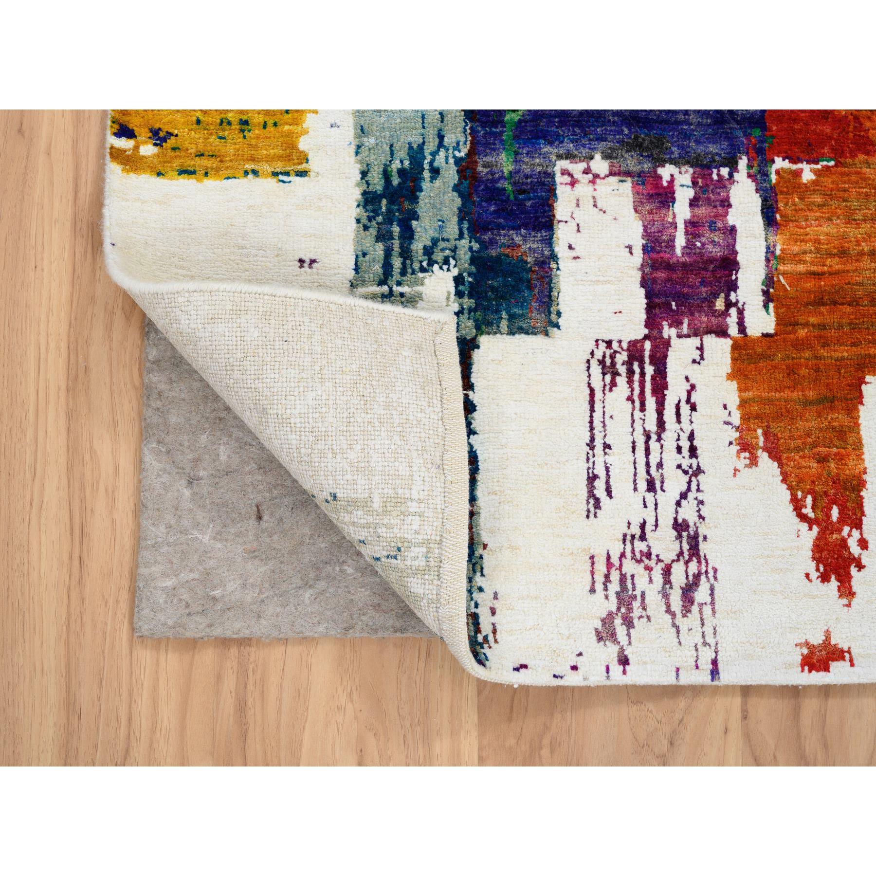 Indian 3'x5' Colorful Modern Abstract Motifs Wool and Sari Silk Hand Knotted Rug For Sale