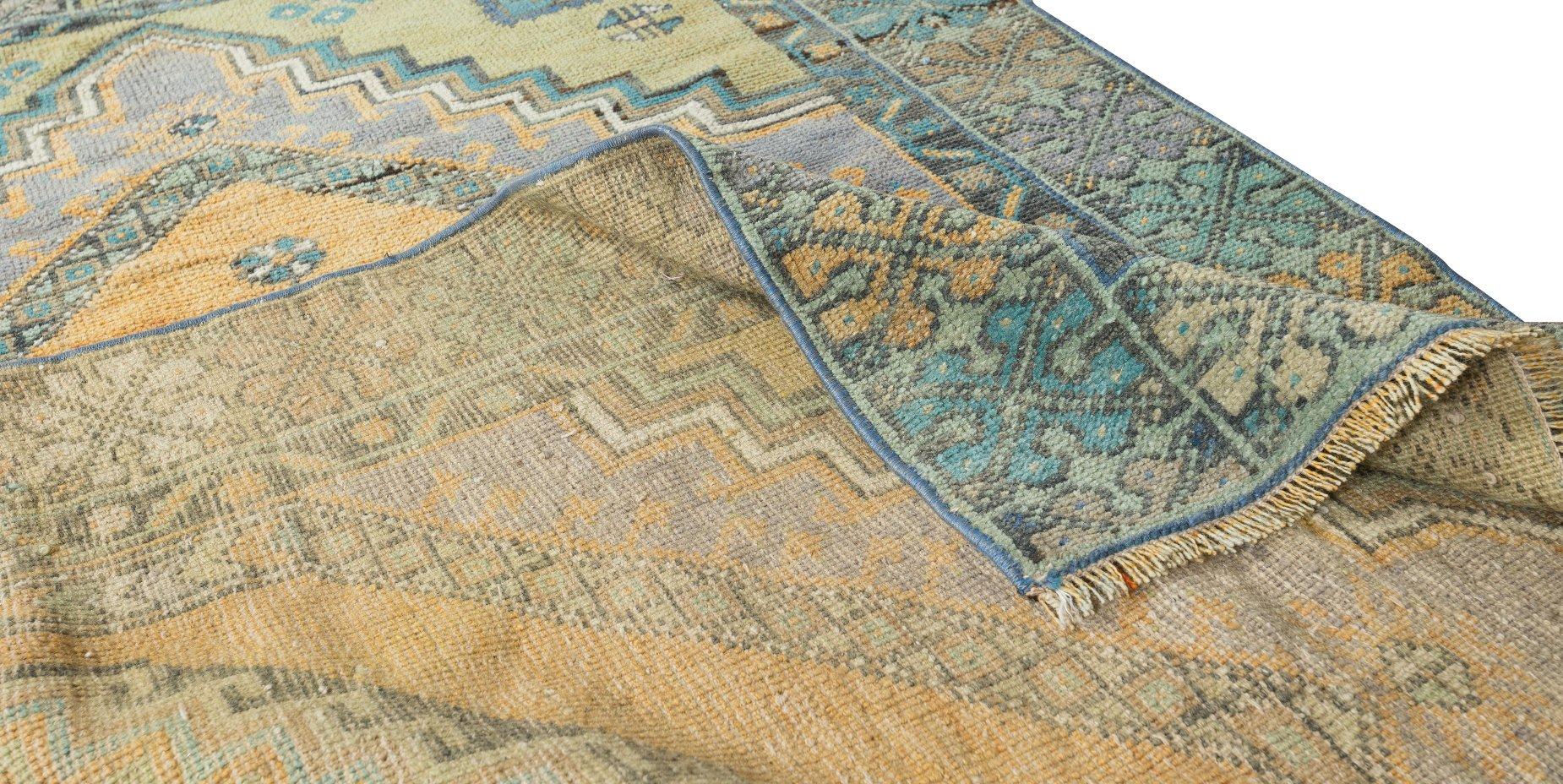 3x5 Ft Einzigartiger handgefertigter türkischer orientalischer Vintage-Teppich mit Stammesstil, 100% Wolle (Stammeskunst) im Angebot